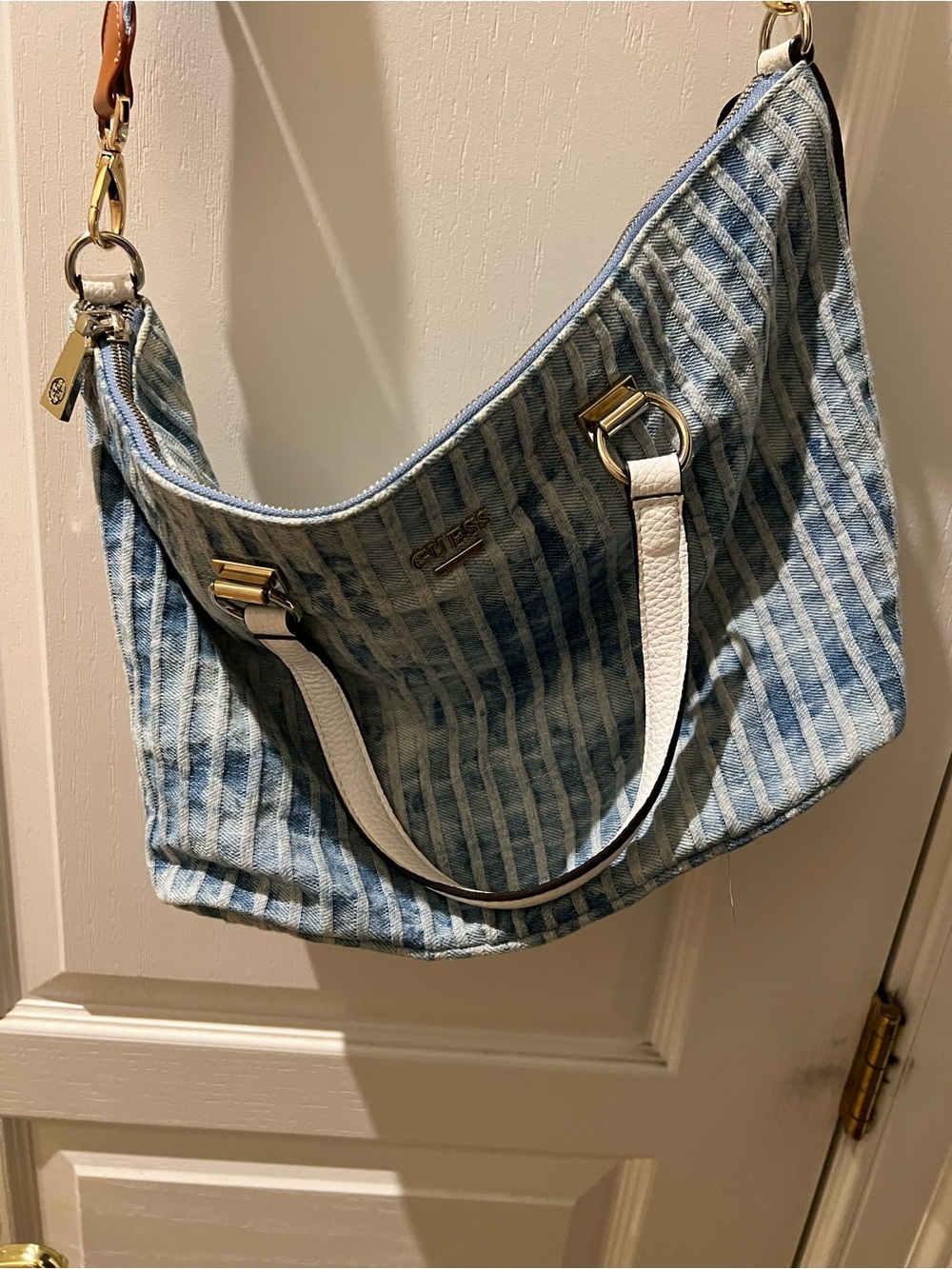 Denim shoulder bag by Guess